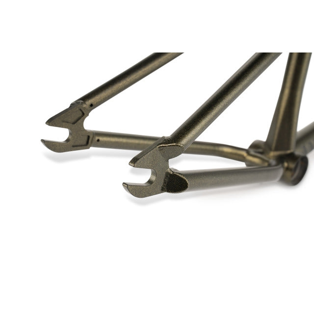 WETHEPEOPLE BATTLESHIP MAGNUM FRAME