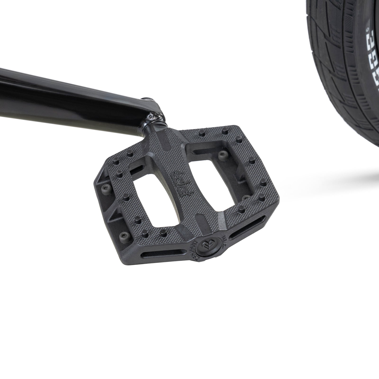 wethepeople VERSUS Complete Bike