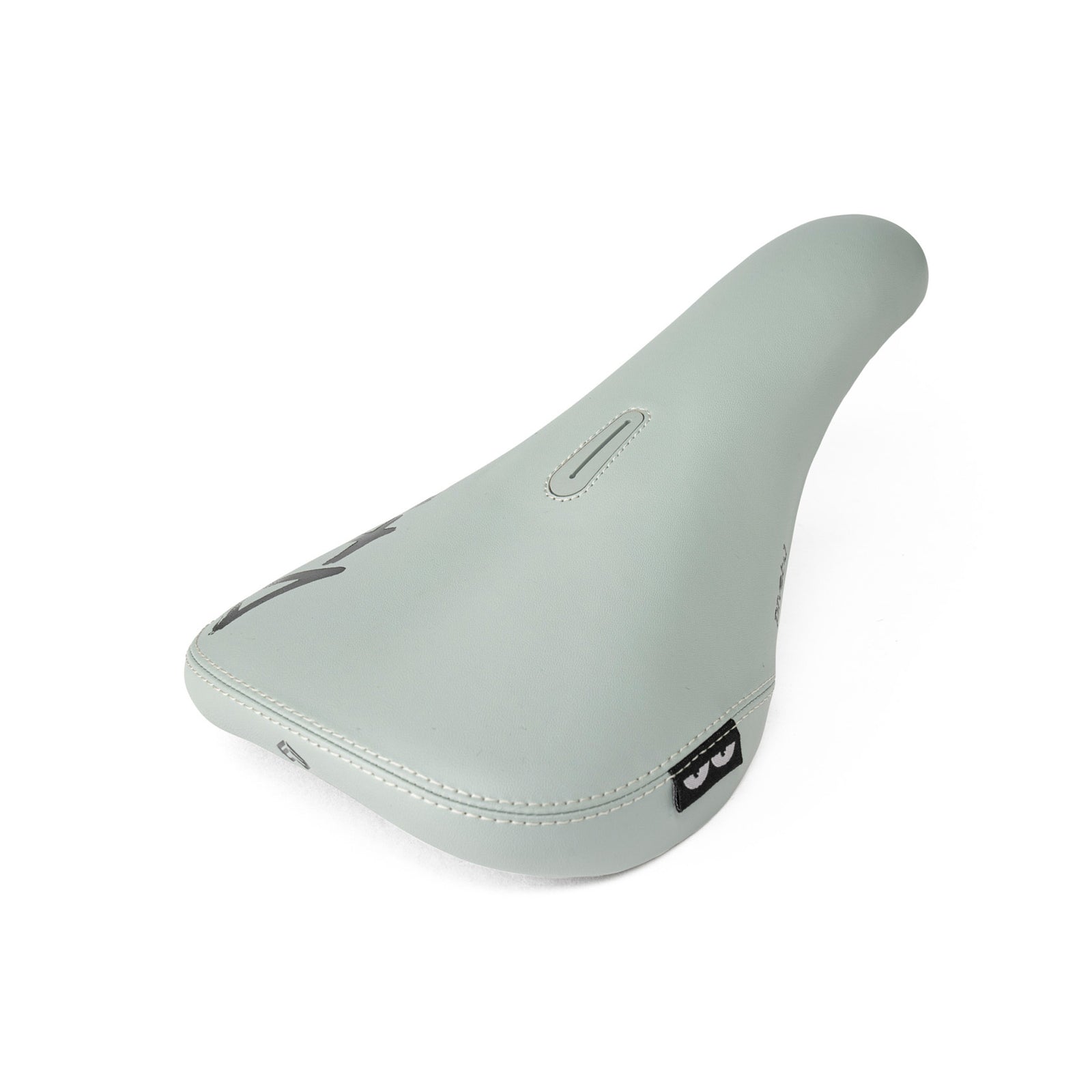 ECLAT VOID PIVOTAL SEAT
