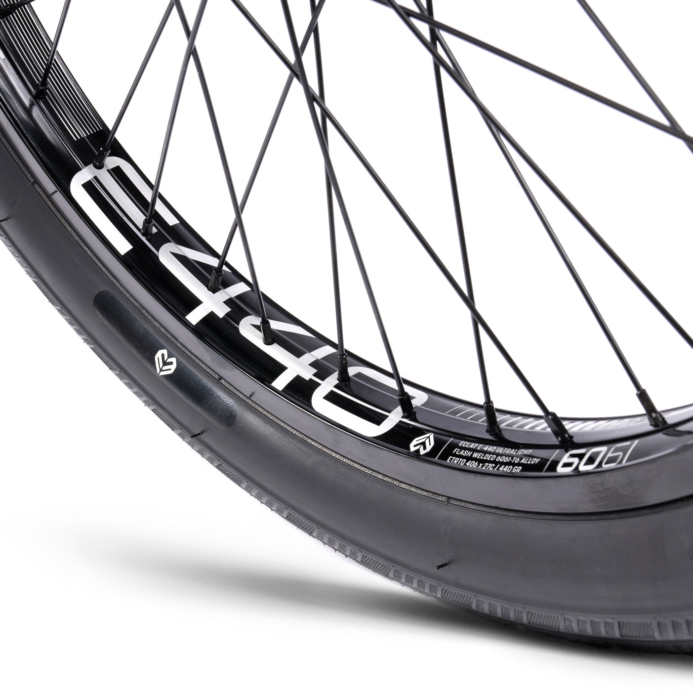 wethepeople ENVY Complete Bike