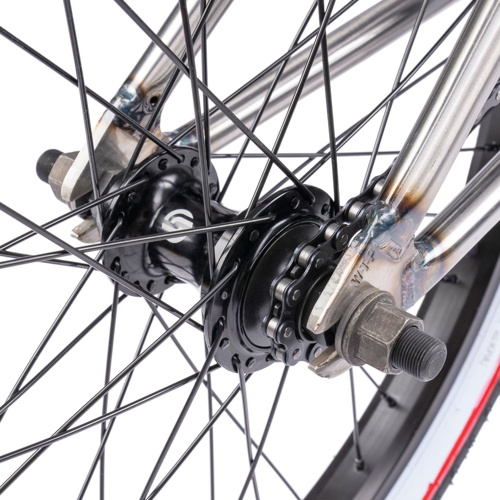 WETHEOPEOPLE NOVA COMPLETE BIKE