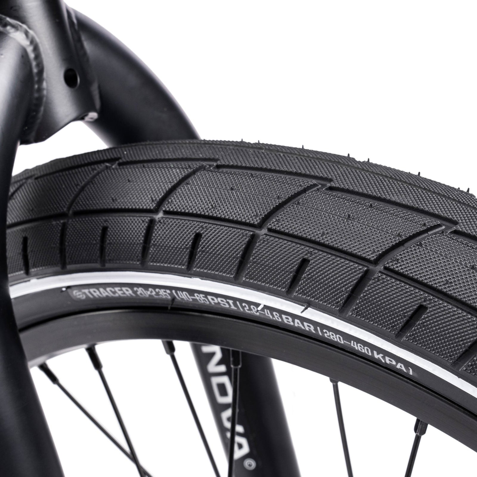 WETHEOPEOPLE NOVA COMPLETE BIKE