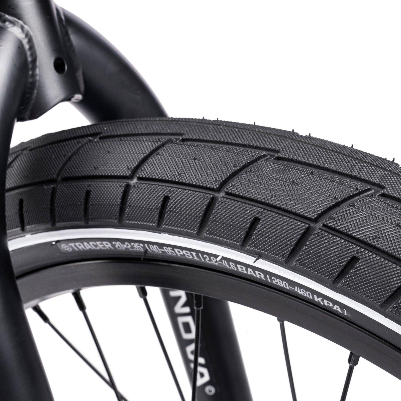 WETHEOPEOPLE NOVA COMPLETE BIKE