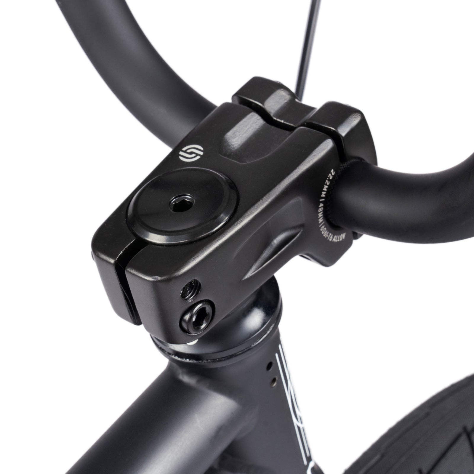 WETHEOPEOPLE NOVA COMPLETE BIKE