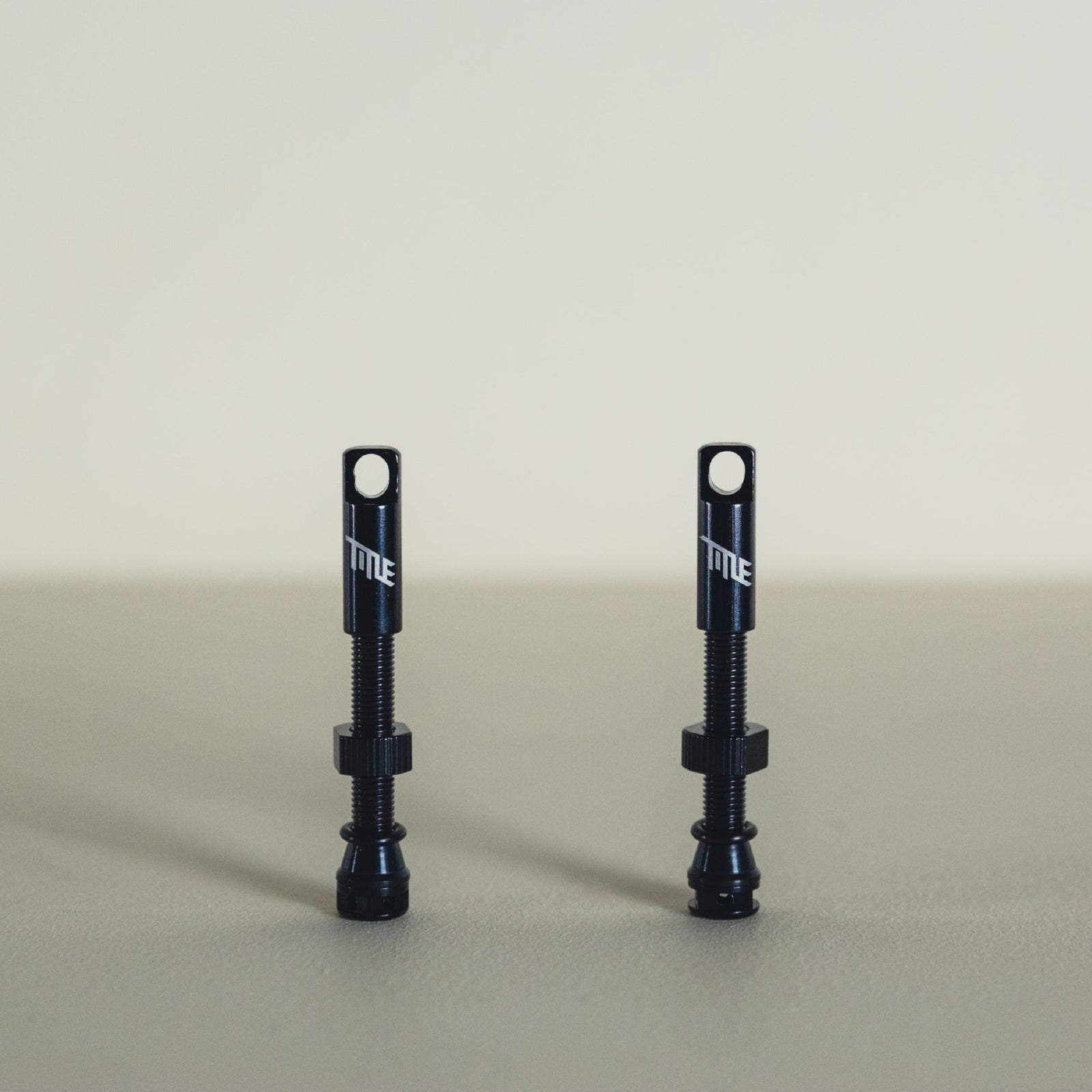 Title Mtb tubeless mountain bike valves black 